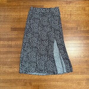 American Eagle Outfitters Black Floral Print Midi Skirt with Slit Size Small